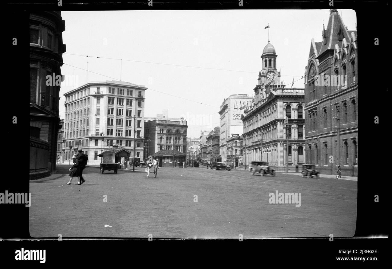 [Jervois Quay, Wellington], 1920s to 1930s, Wellington, by Roland Searle. Stock Photo
