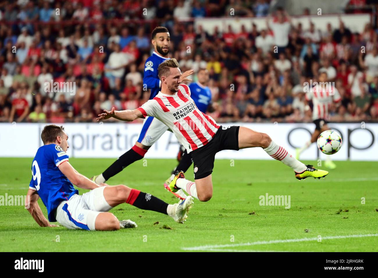 EINDHOVEN (lr) Antonio Colak of Rangers FC, Luuk de Jong of PSV