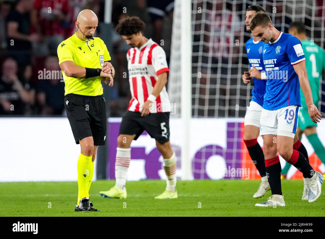 EINDHOVEN, NETHERLANDS - AUGUST 24: Referee Szymon Marciniak during the UEFA Champions League Play-Off Second Leg match between PSV and Rangers at the Philips Stadion on August 24, 2022 in Eindhoven, Netherlands (Photo by Geert van Erven/Orange Pictures) Stock Photo