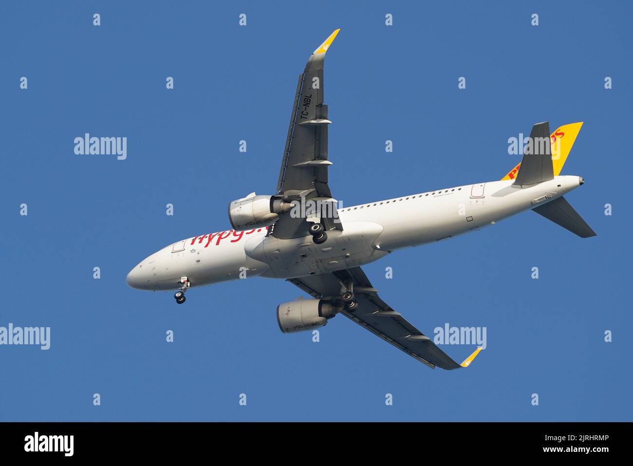 ISTANBUL, TURKEY - MAY 27, 2022: Pegasus Airlines Airbus 320-251N (7850) landing to Istanbul Sabiha Gokcen Airport Stock Photo
