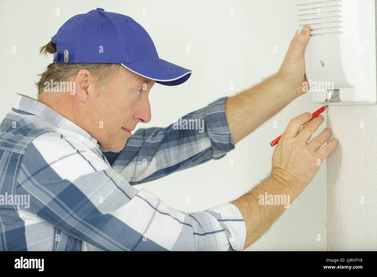 Pen mark on wall hires stock photography and images Alamy