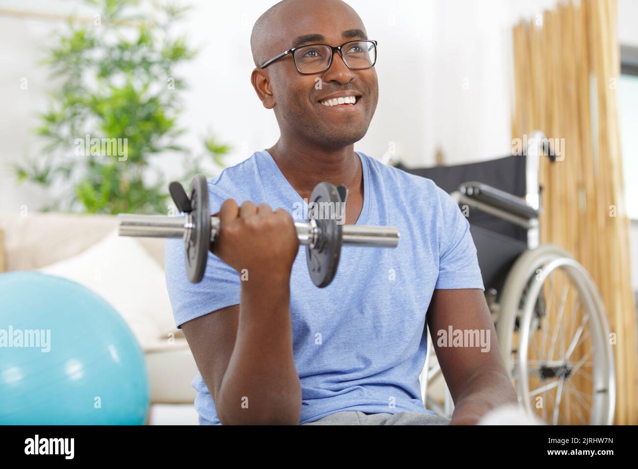 Black man in wheelchair sports hi-res stock photography and images - Alamy