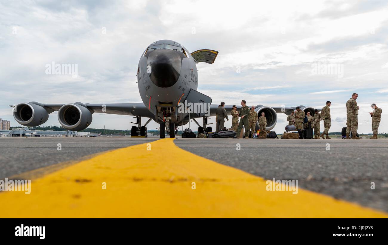 6th Air Refueling Wing Airmen offload baggage from a KC135