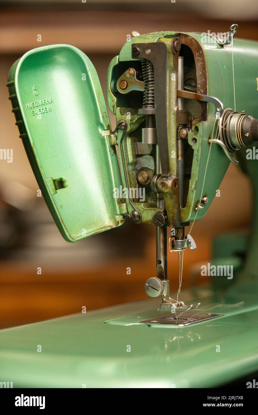 Husqvarna sewing machine, type 21 Stock Photo Alamy