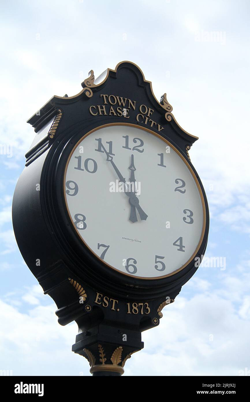 Post clock in Chase City, VA, USA Stock Photo