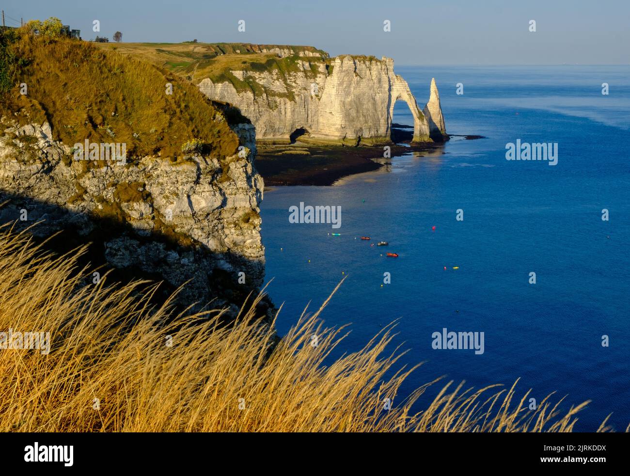 White cliffs at Etretat, Normandy Stock Photo
