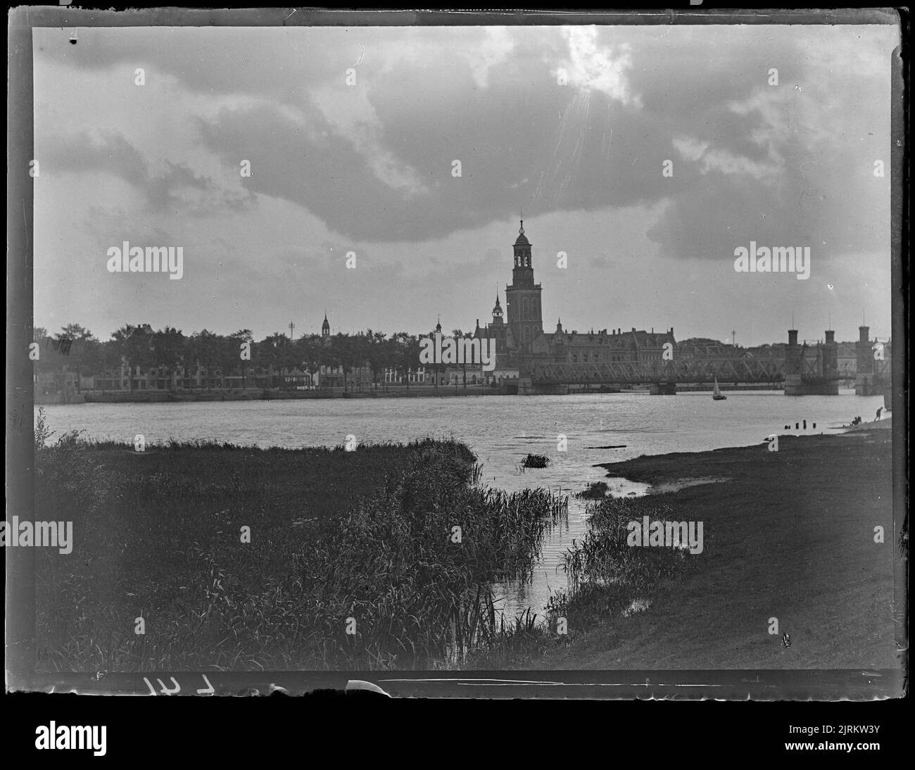 Amsterdam skyline rooftops Black and White Stock Photos \u0026 Images - Alamy, image size:1300x1094
