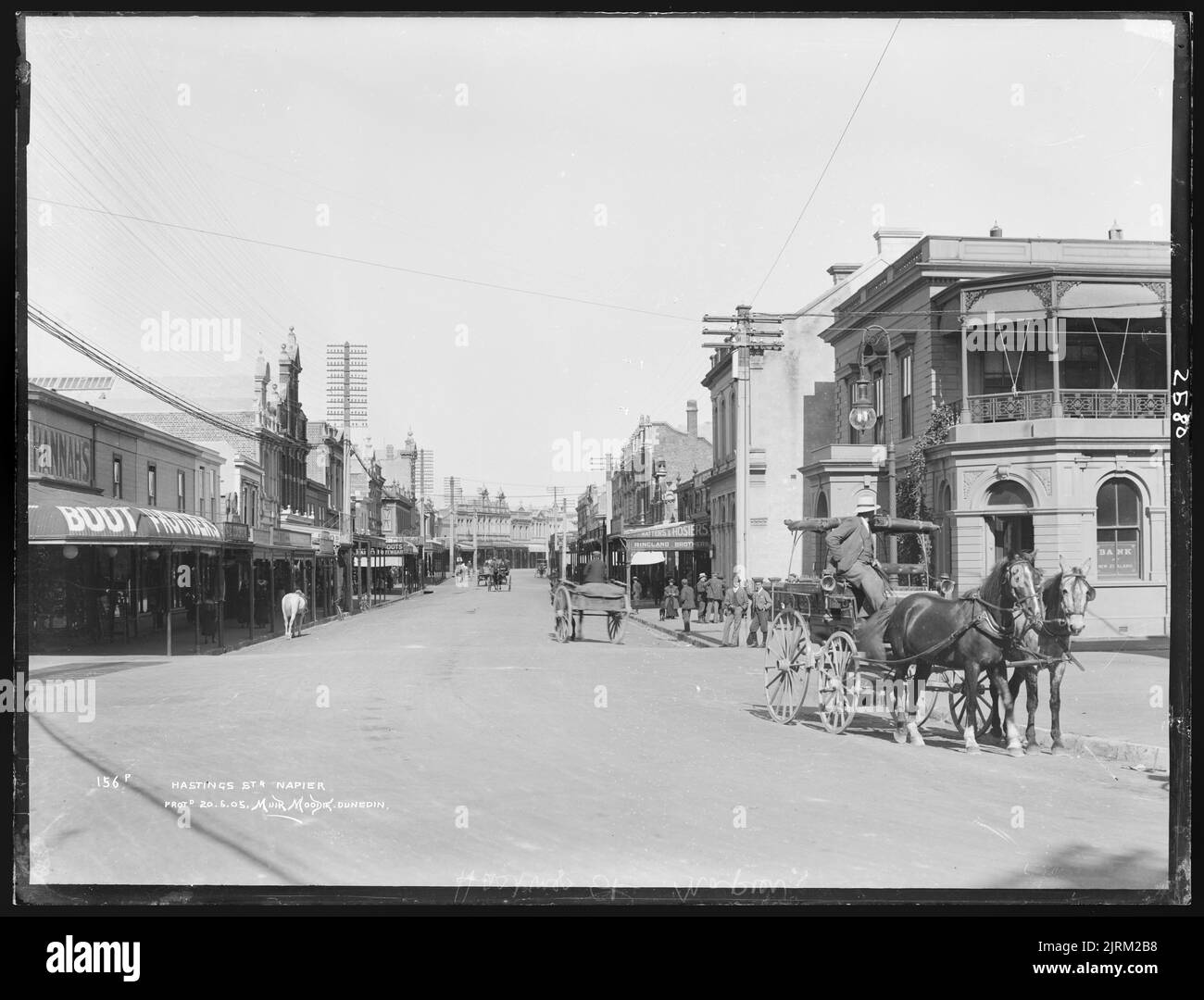Hastings Street, Napier, circa 1905, Dunedin, by Muir & Moodie Stock