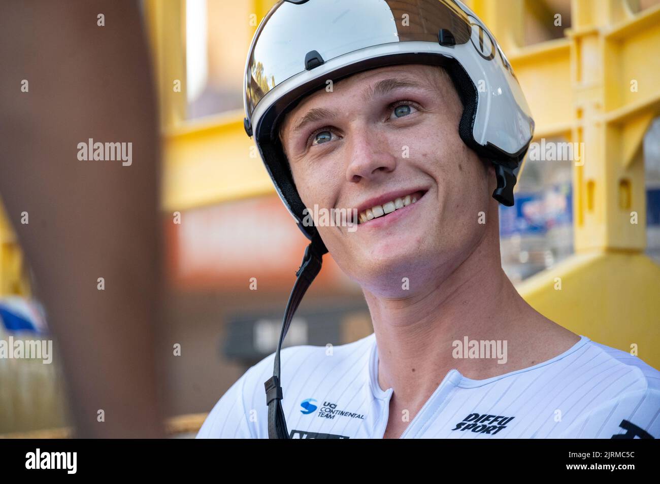 Tom derache hires stock photography and images Alamy