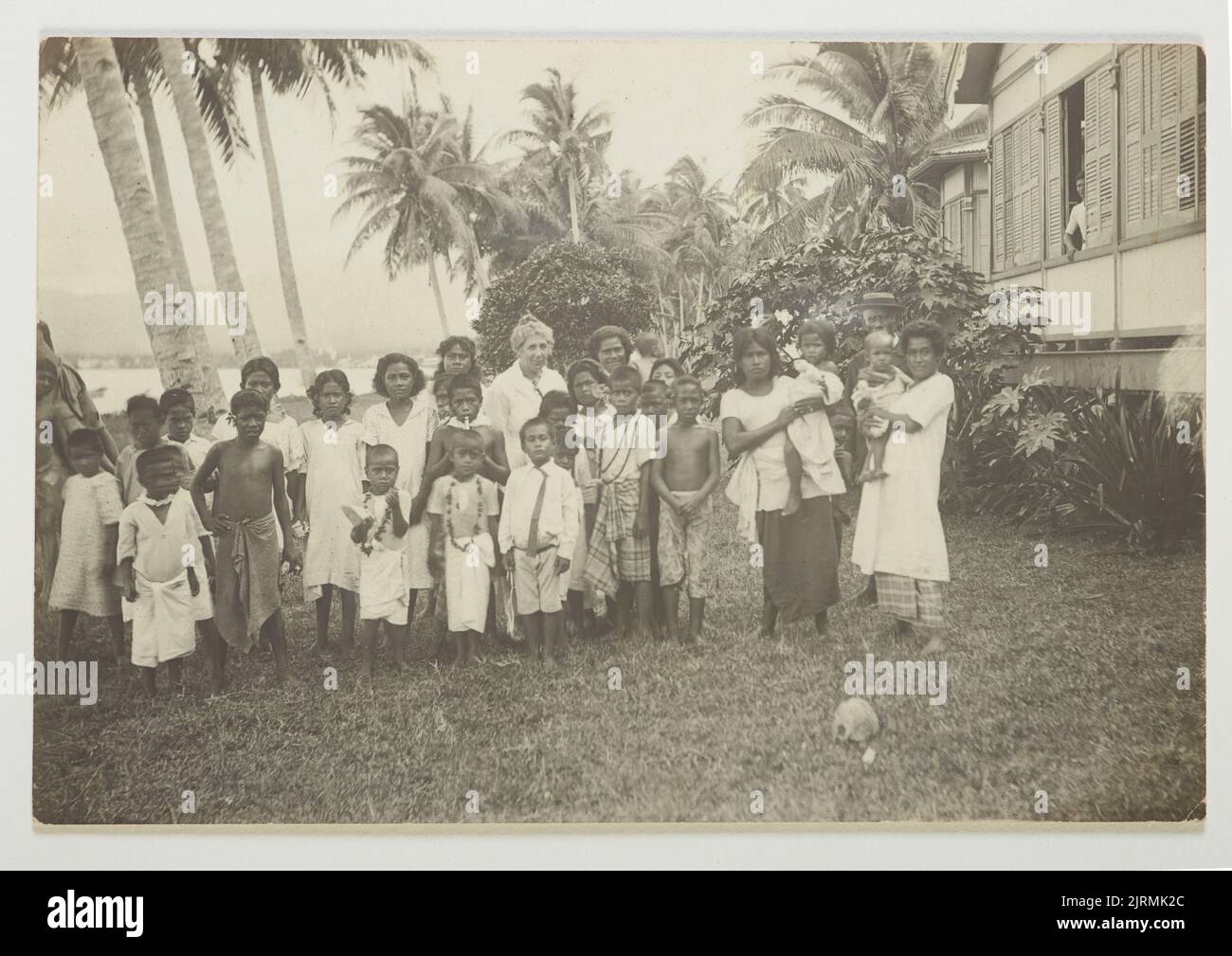 Farewell party at mulinu u samoa circa 1915 mulinuu cape maker