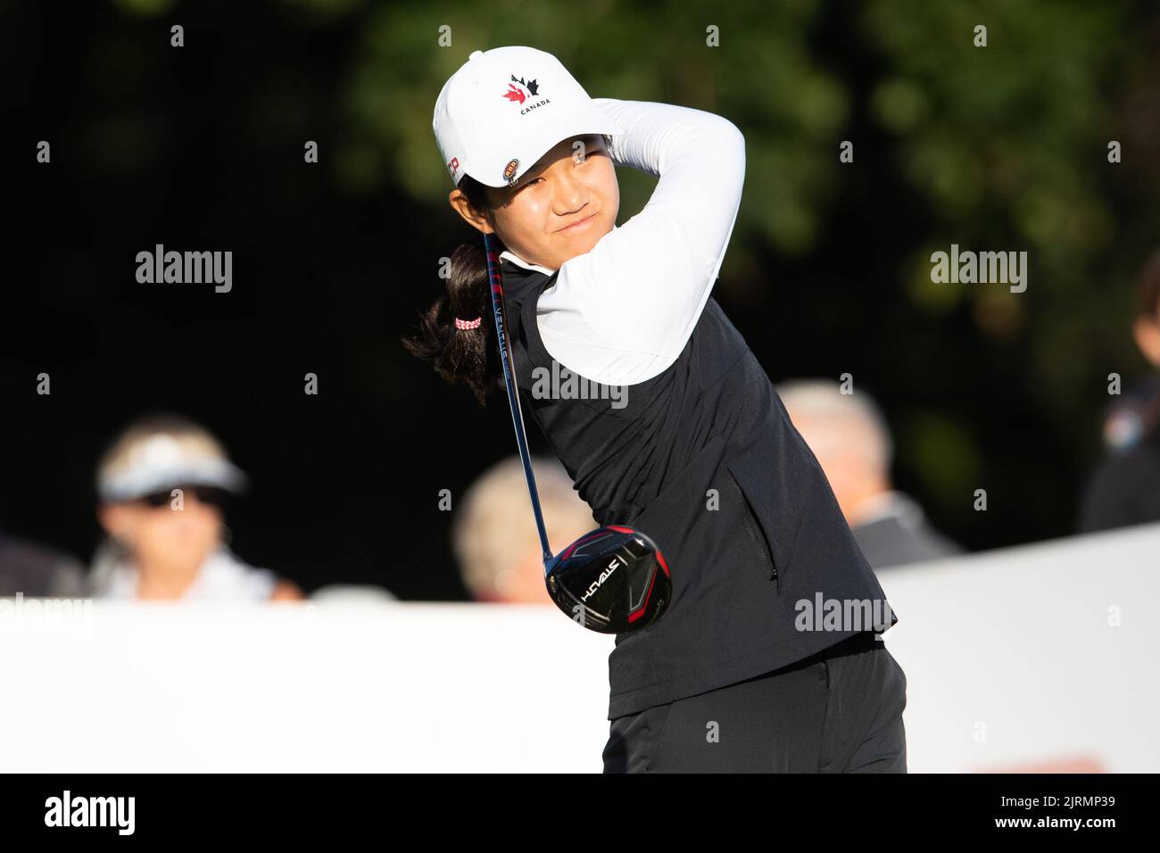 August 25, 2022: Lucy Lin of Canada tees off in the opening round of the CP WomenÕs Open held at Ottawa Hunt & Golf Club in Ottawa, Canada. Daniel Lea/CSM Stock Photo