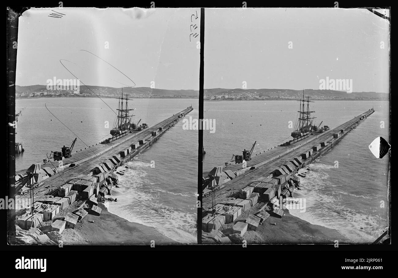 Oamaru breakwater hires stock photography and images Alamy