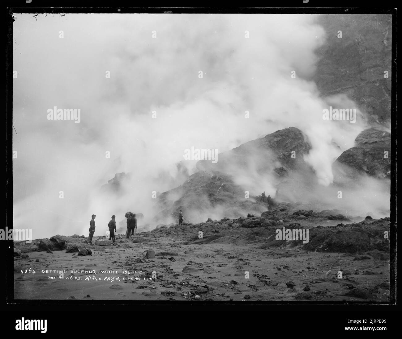 White island getting sulphur hires stock photography and images Alamy