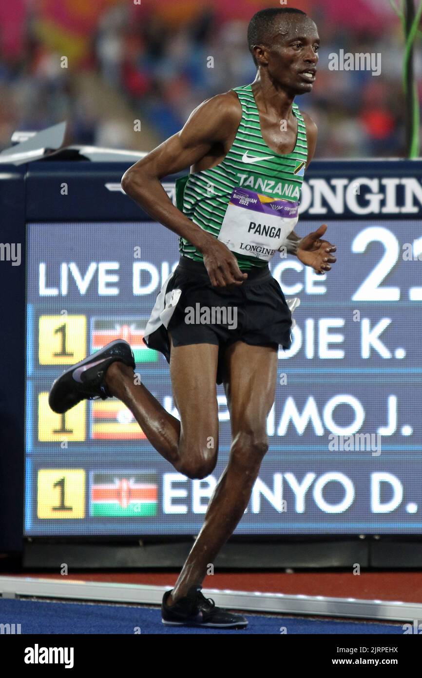 Final 10000 Joseph Tiophil PANGA of Tanzania in the men's 10000 metres - Final at ...