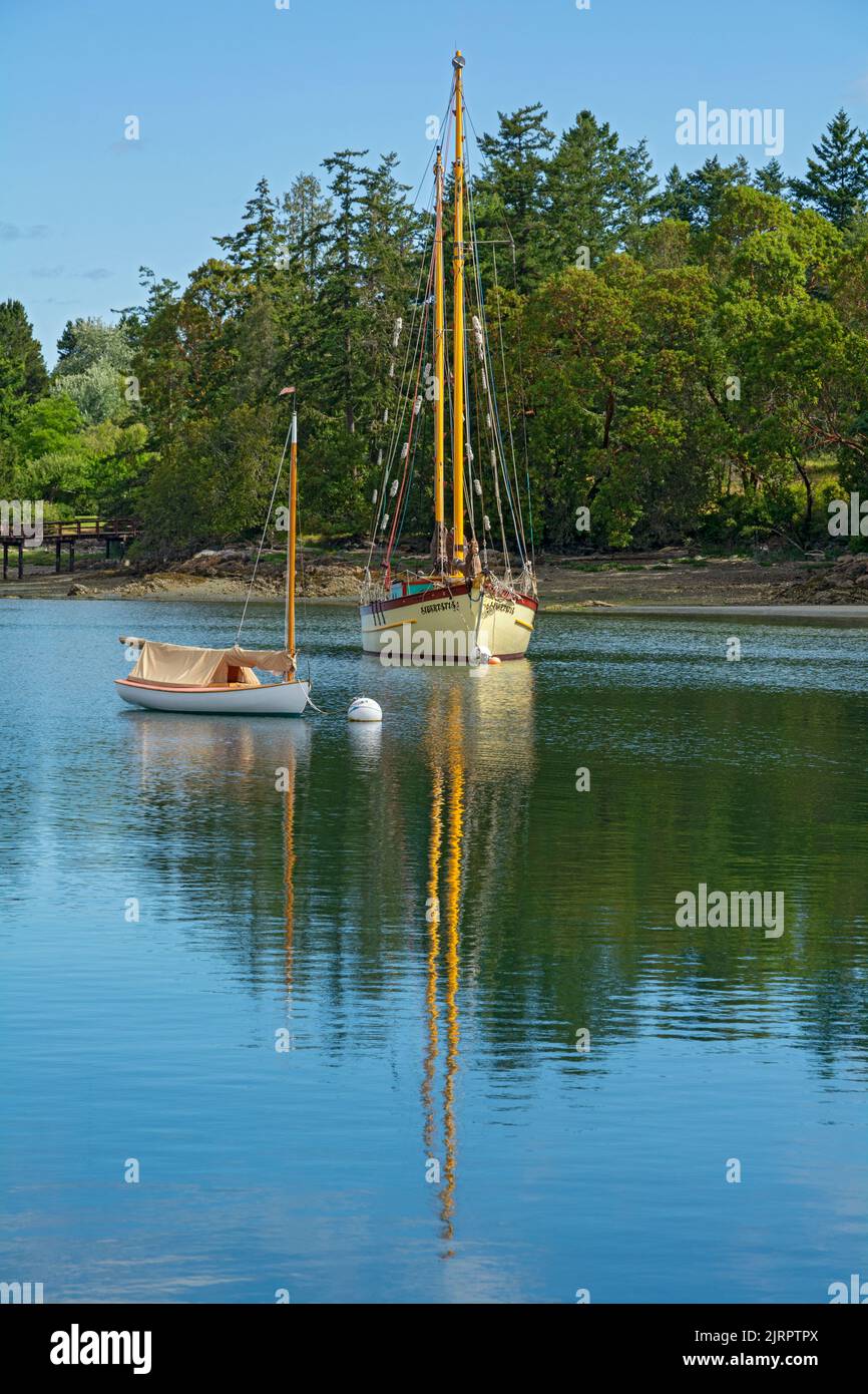 Washington, San Juan Islands, Orcas Island, Deer Harbor, sailboats at anchor Stock Photo