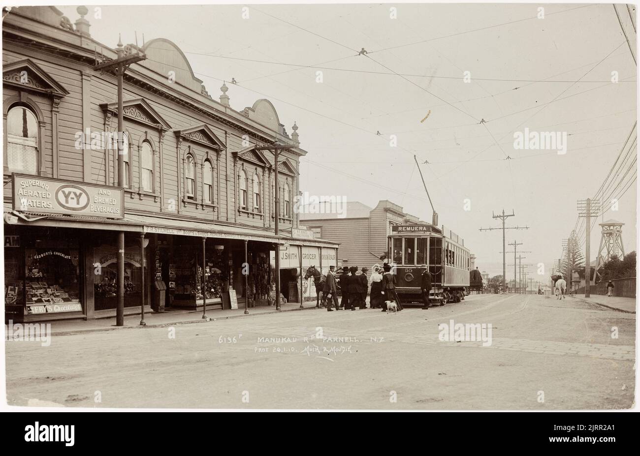 Manukau Road, Parnell, Auckland, circa 1910, Auckland, by Muir & Moodie. Stock Photo