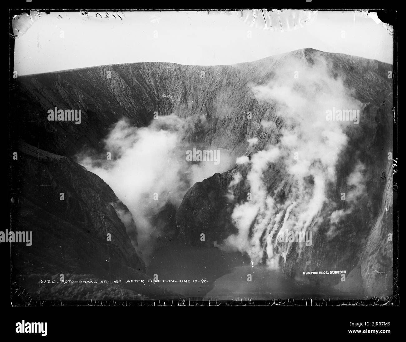 Rotomahana crater, after eruption June 10 1886 Stock Photo Alamy