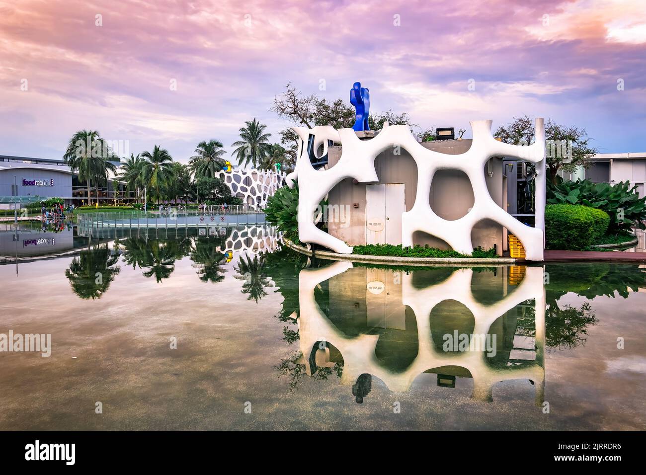 Vivo city vivo singapore roof hires stock photography and images Alamy