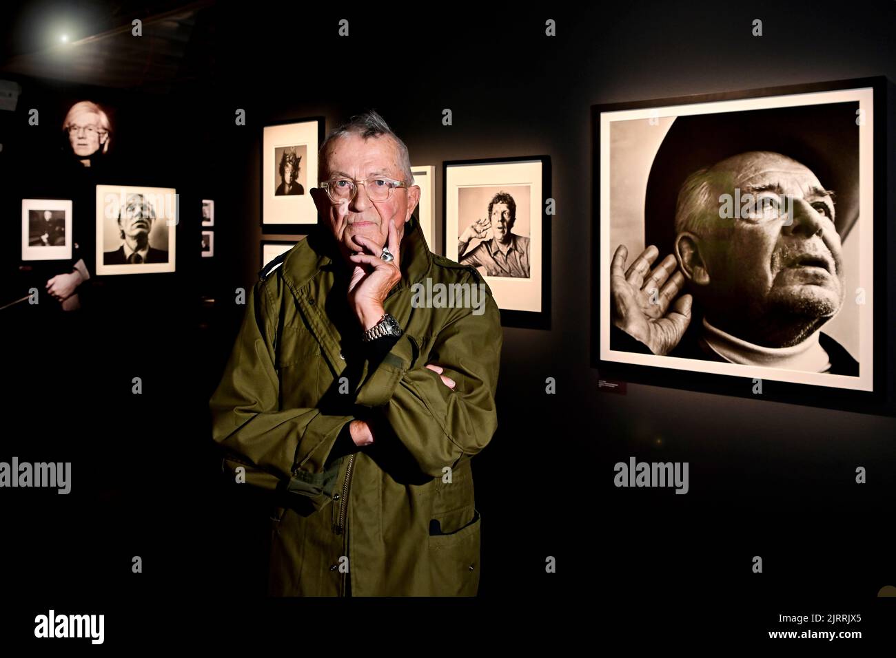 Stockholm, Sweden. 25th Aug, 2022. Photographer Hans Gedda at his exhibition 'Nära ögat' at Fotografiska in Stockholm, Sweden, August 25, 2022. The exhibition brings together well-known portraits with his private and more rarely seen photographs. Photo: Jonas Ekströmer/TT/code 10030 Credit: TT News Agency/Alamy Live News Stock Photo
