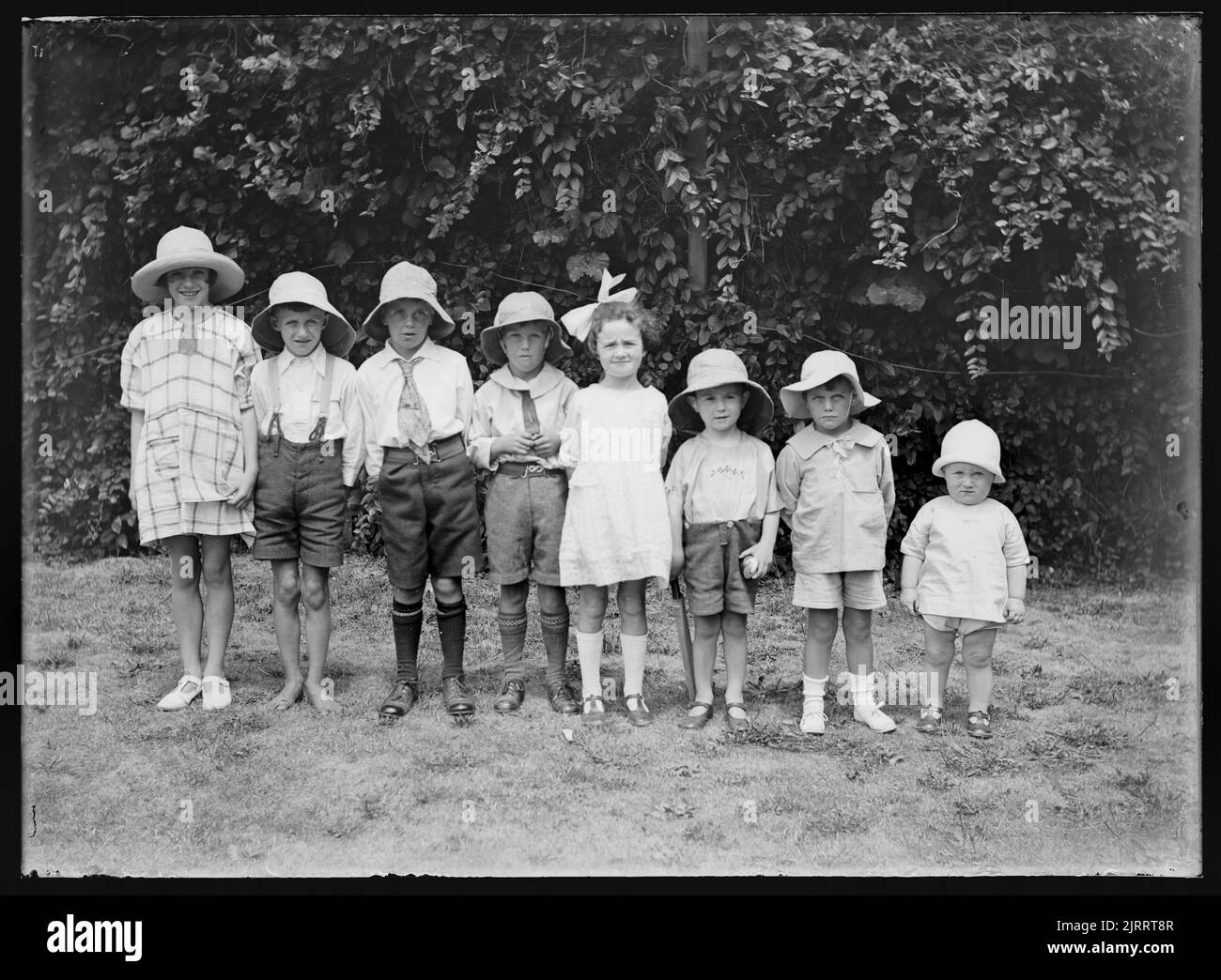 Nancy and Clyde Adkin and relations (Herd and Law children), 25 ...