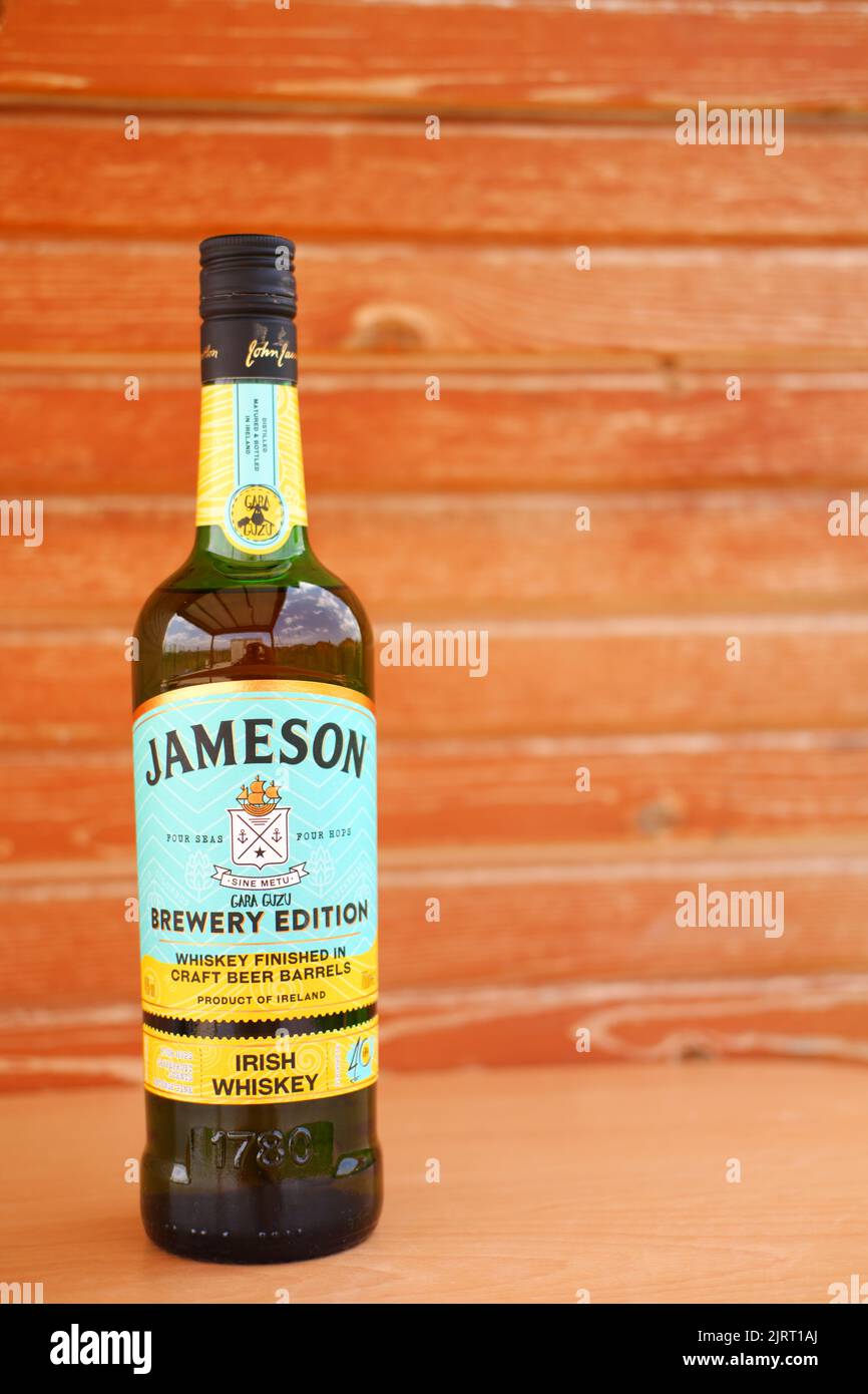 Bottle of jameson whisky hires stock photography and images Alamy