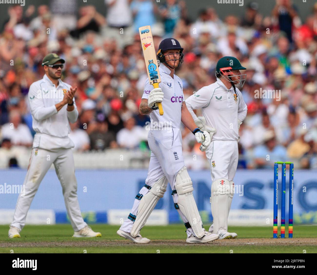 Ben stokes cricket bat hi-res stock photography and images - Alamy