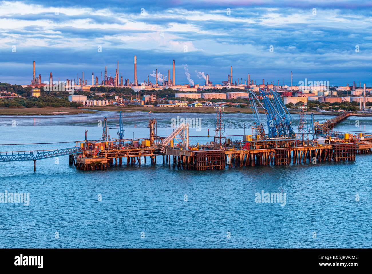 Dawn breaking at the Esso owned Fawley Oil Refinery at Fawley, Hampshire UK Stock Photo