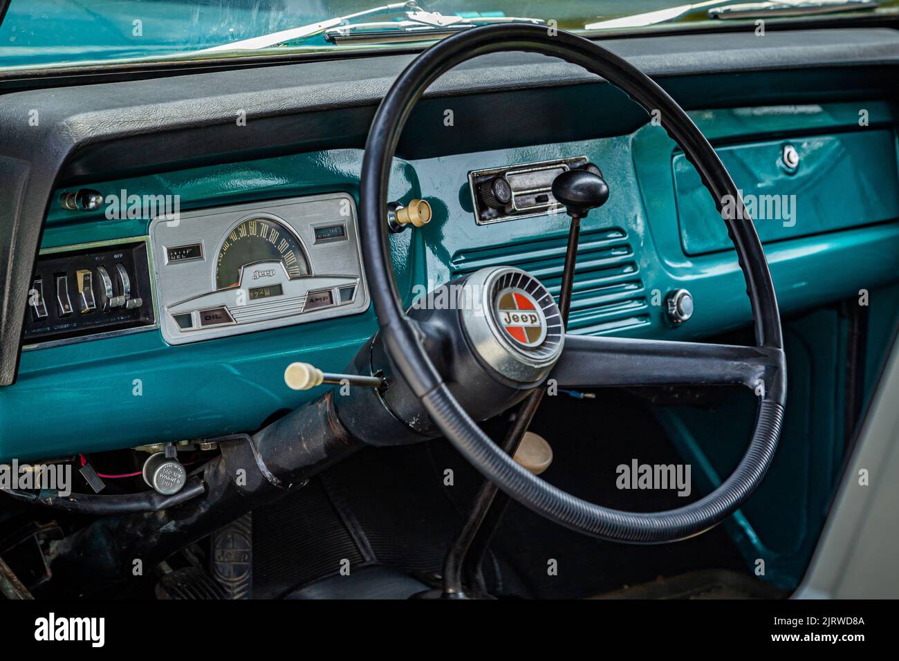 Pigeon Forge, TN - August 25, 2017: Interior detail view of a Kaiser Jeep Jeepster Commando Station Wagon at a local enthusiast rally. Stock Photo