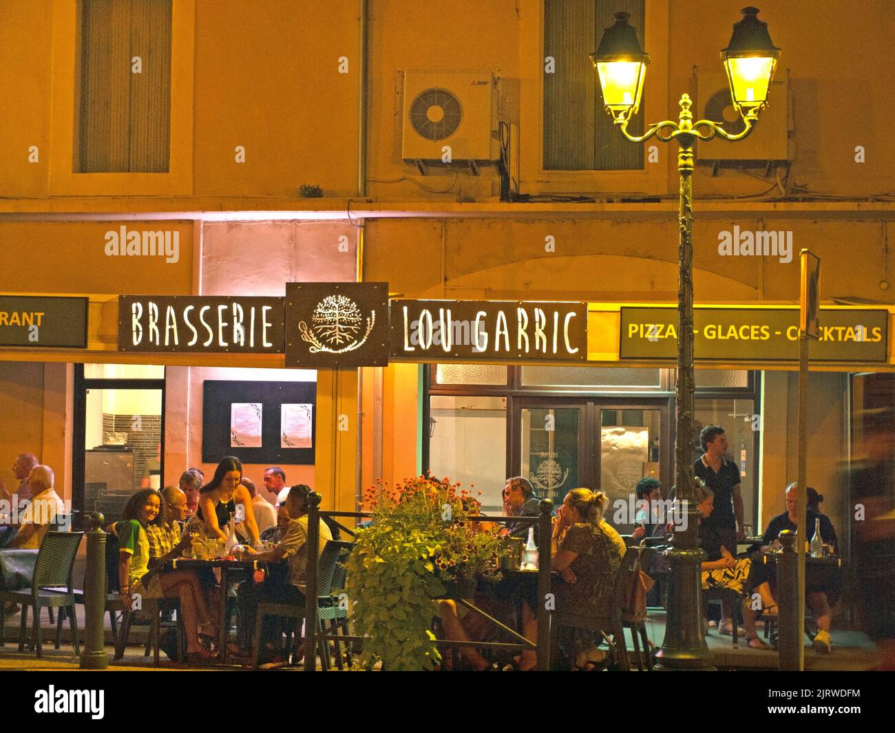 A restaurant in Cessenon-sur-Orb, southern France Stock Photo