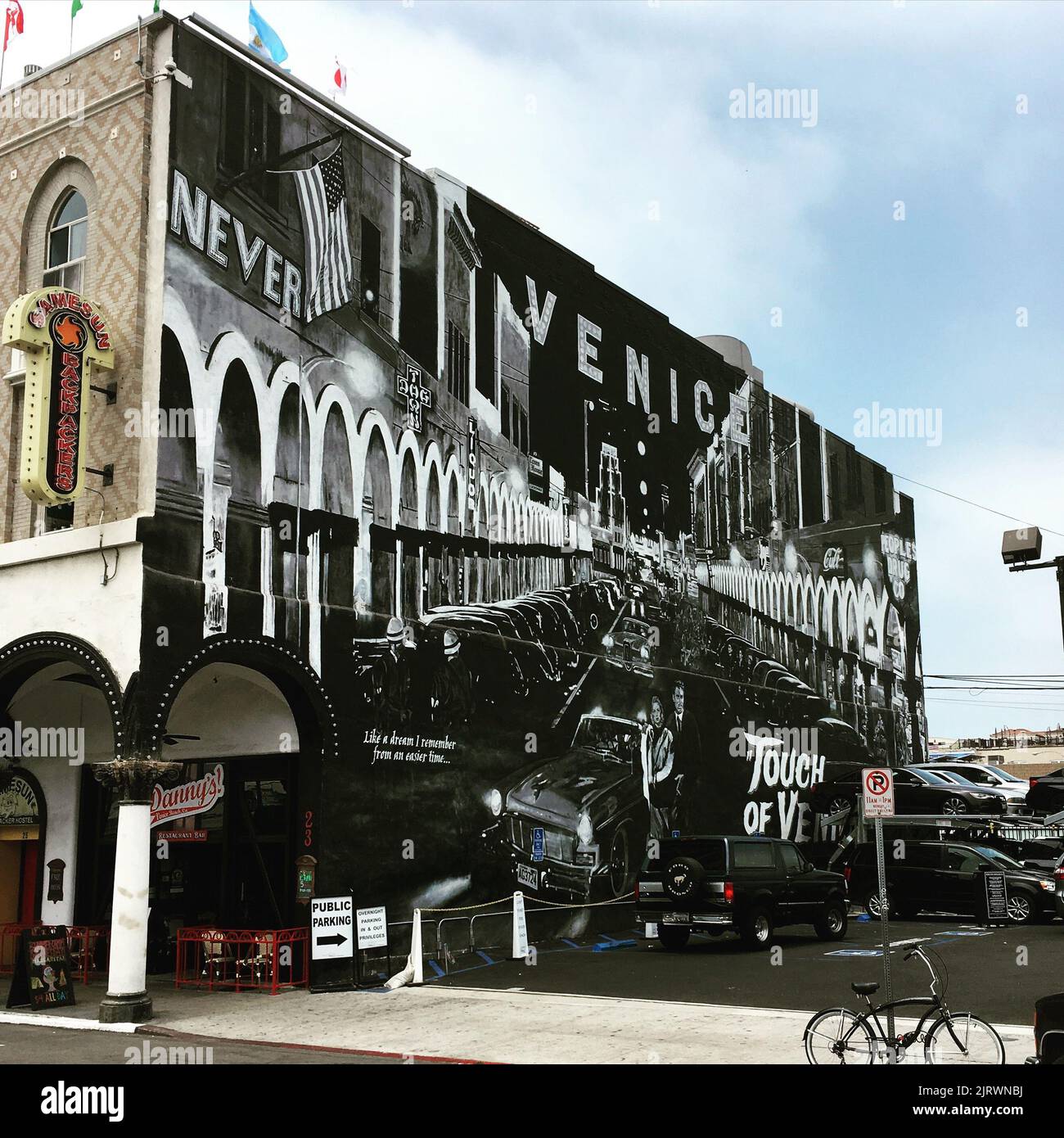 A classic Venice Beach graffiti art Stock Photo Alamy