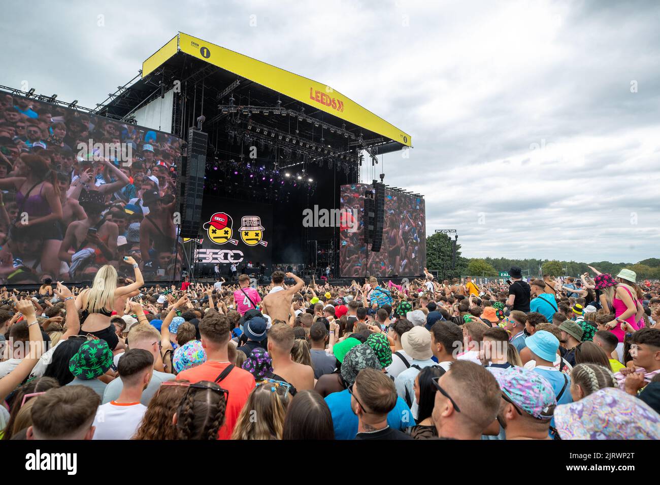 Leeds, UK. 26 Aug 2022, General view of the crowd as they watch Bad Boy