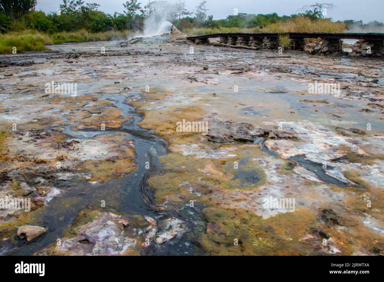 Sempaya hot springs hi-res stock photography and images - Alamy