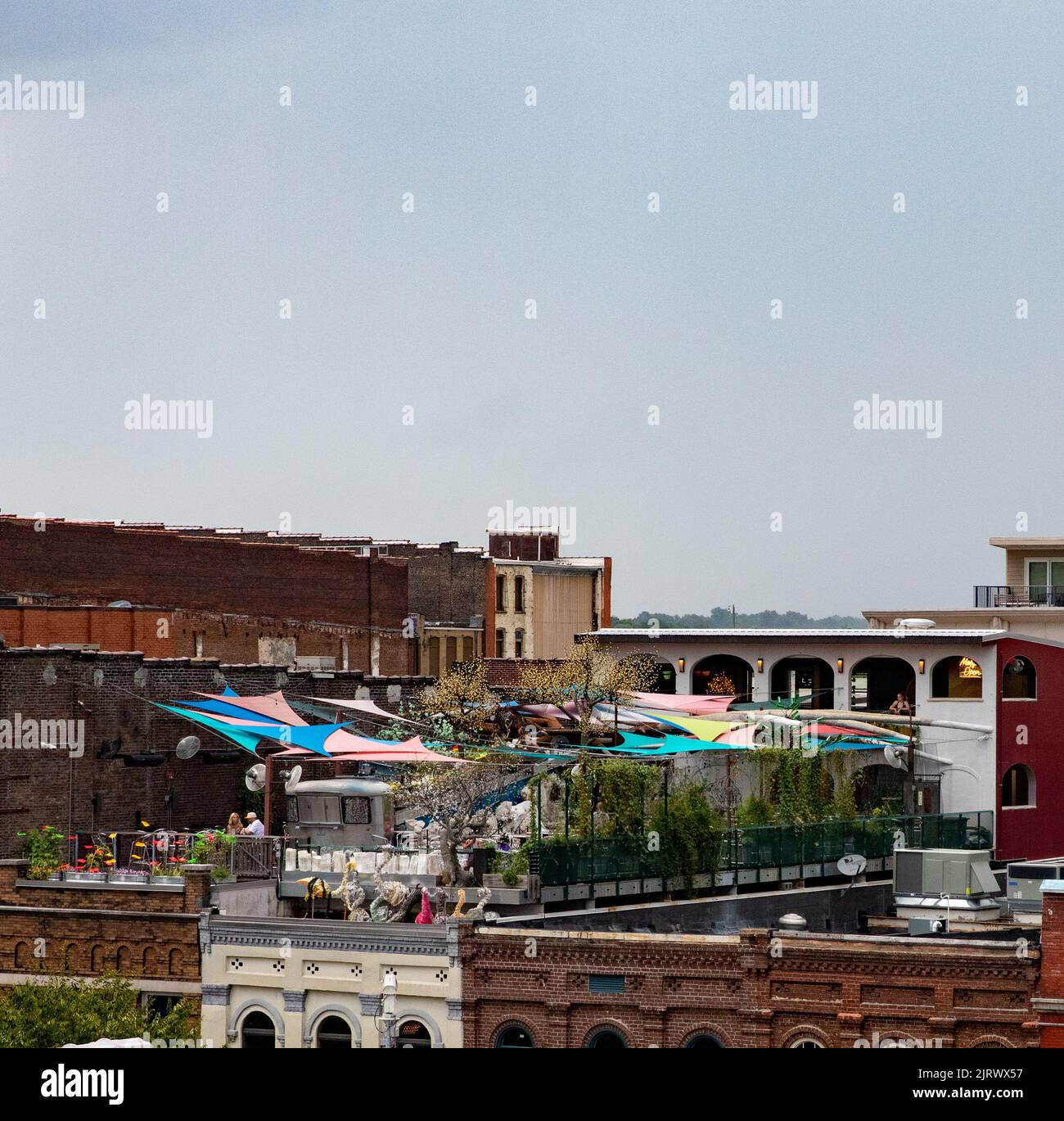 Downtown Knoxville Tennessee Rooftop Restaurant Stock Photo Alamy