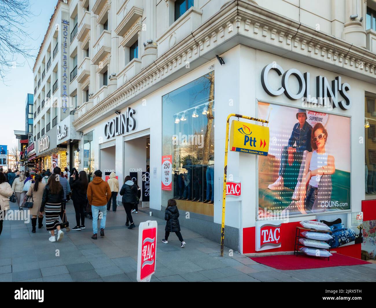 Istanbul, Turkey - Mar 24, 2022: Landscape Street View of Colin's Fashion Store. Stock Photo