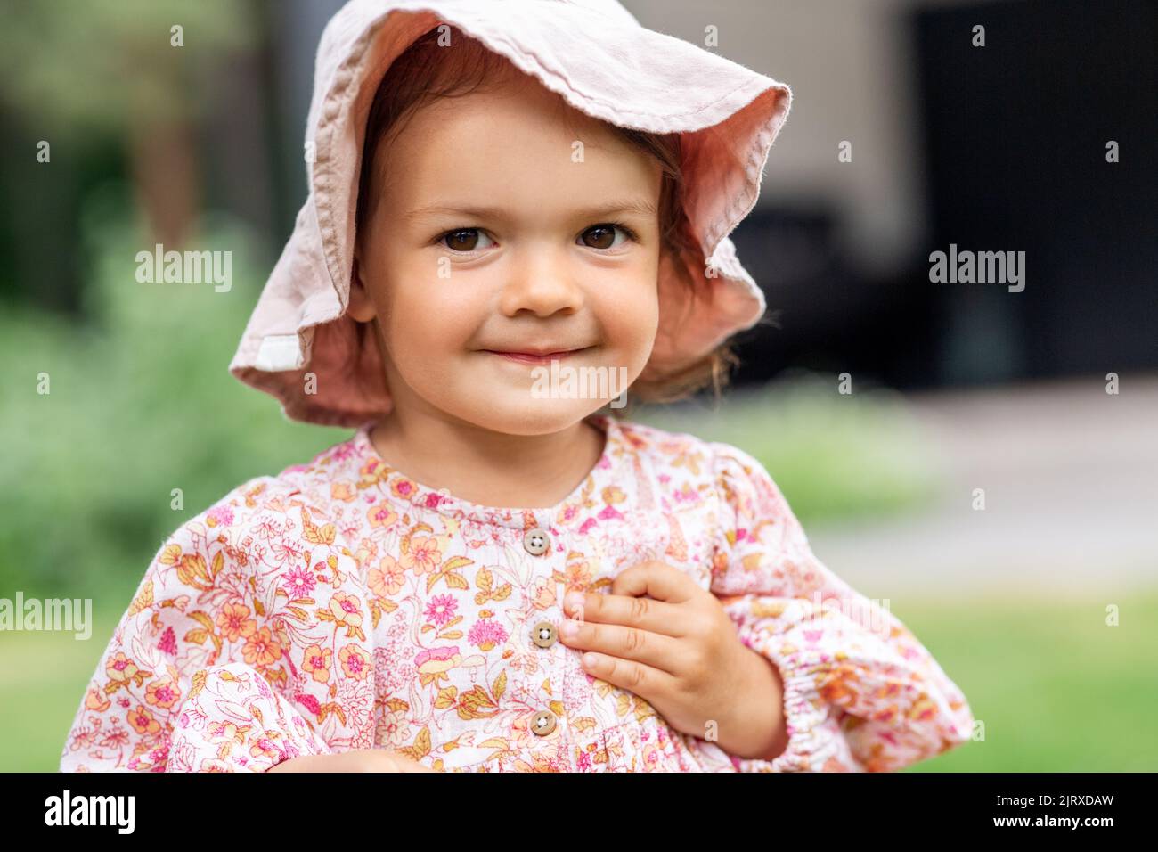 happy little baby girl outdoors in summer Stock Photo - Alamy