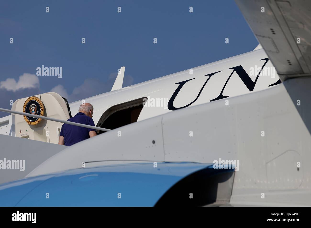 Air force one signe rose 2025