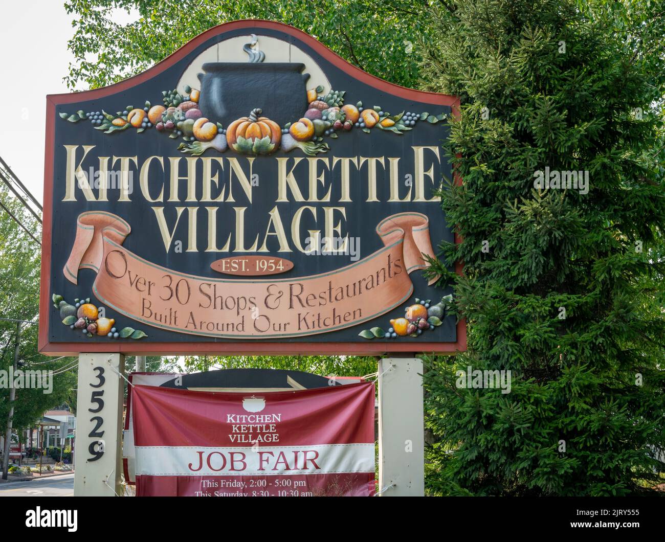 Collection of traffic sign hires stock photography and images Alamy