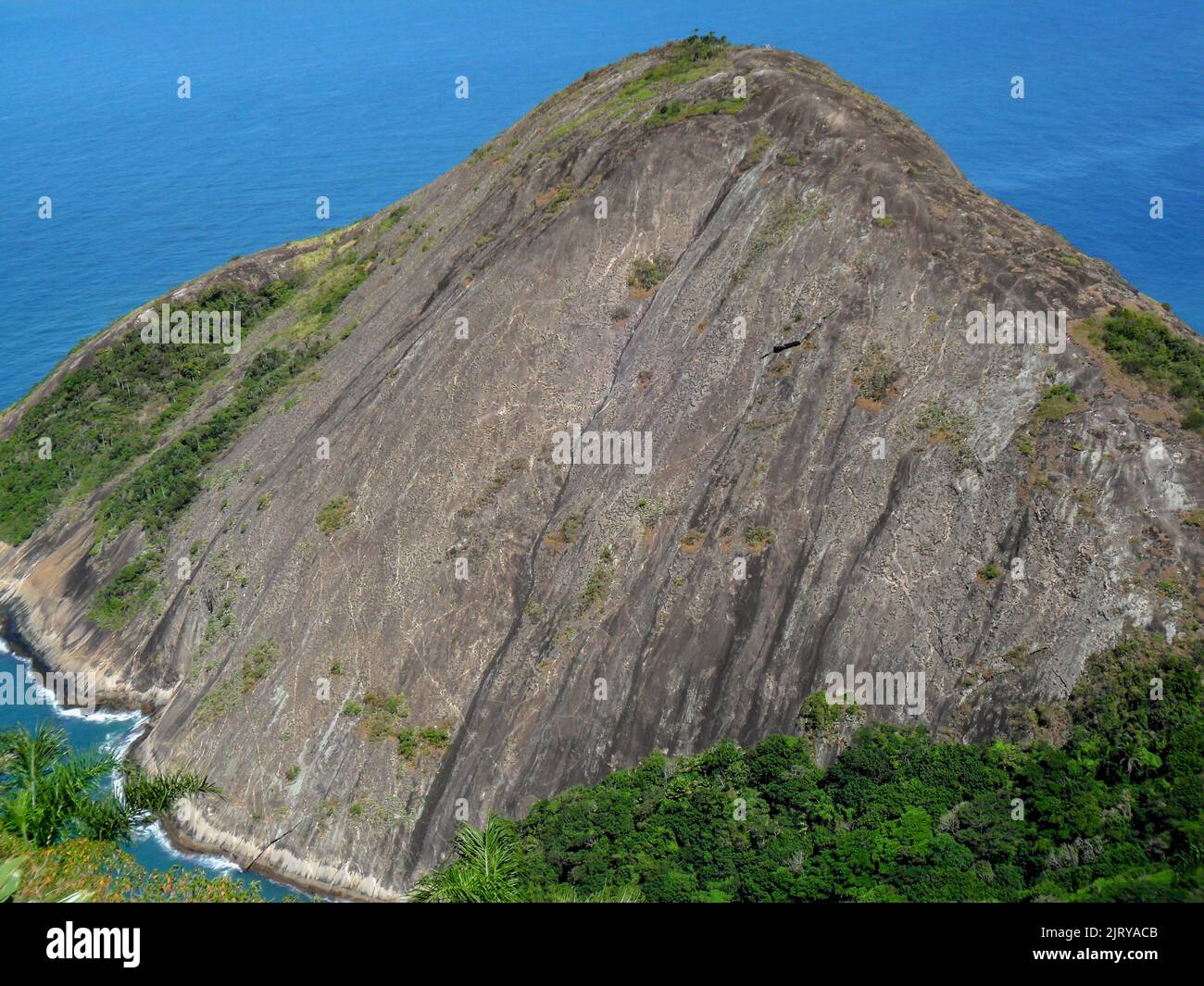 Hill itacoatiara (Costão de Itacoatiara) seen from the top of the top of the elephant rock in niteroi in Brazil. Stock Photo