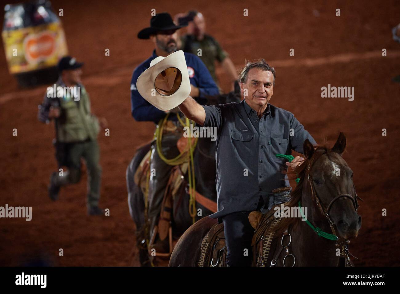 Barretos, Sao Paulo, Brazil. 26th Aug, 2022. Brazilian president and re-election candidate JAIR BOLSONARO rides a horse during the opening of the 28th International Rodeo in Barretos, Sao Paulo, Brazil, on August 26, 2022. (Credit Image: © Igor Do Vale/ZUMA Press Wire) Credit: ZUMA Press, Inc./Alamy Live News Stock Photo