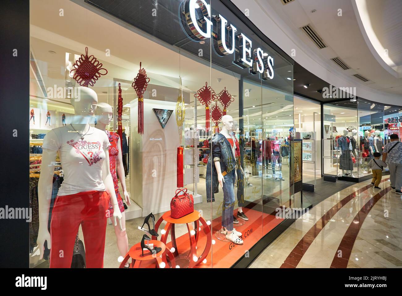 Guess store outlet hi res stock photography and images Page 2 Alamy