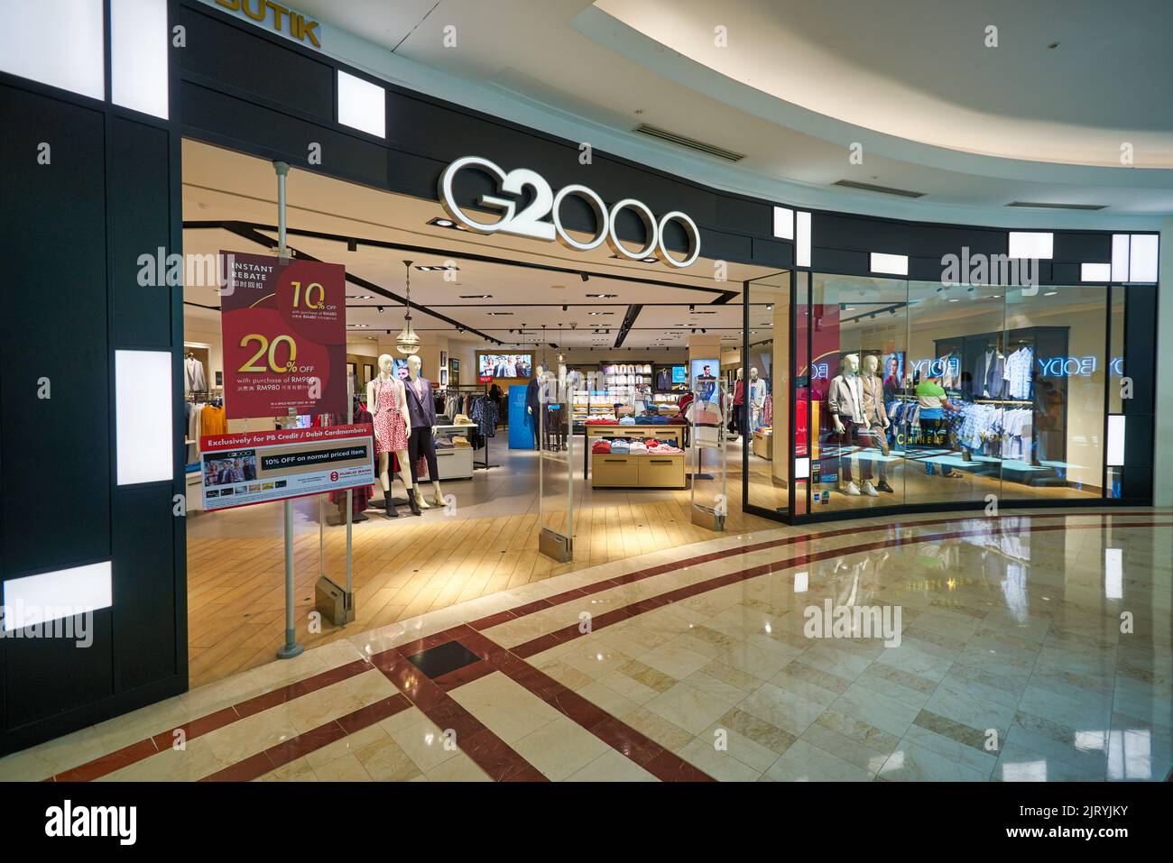 Louis Vuitton boutique, Suria Klcc mall, Kuala Lumpur, Malaysia Stock Photo  - Alamy