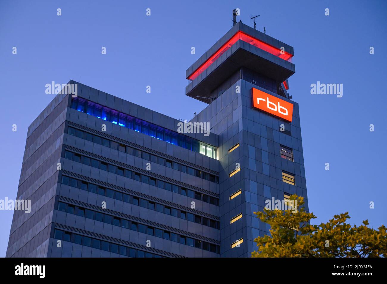 RBB FERNSEHEN BRANDENBURG visual data 6