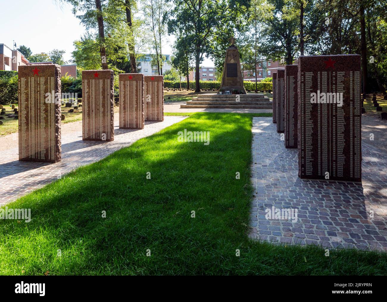 Germany, Bocholt, Lower Rhine, Westmuensterland, Muensterland, Westphalia, North Rhine-Westphalia, NRW, Russian graveyard, war cemetery, tombs for Soviet prisoners of war, soldier cemetery, memorial, obelisk, steles with names of the war victims Stock Photo