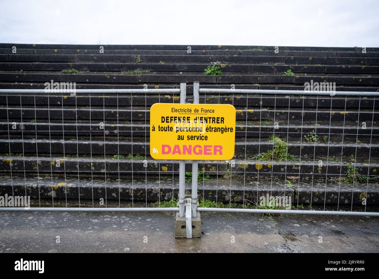La rance tidal power station hi-res stock photography and images - Alamy