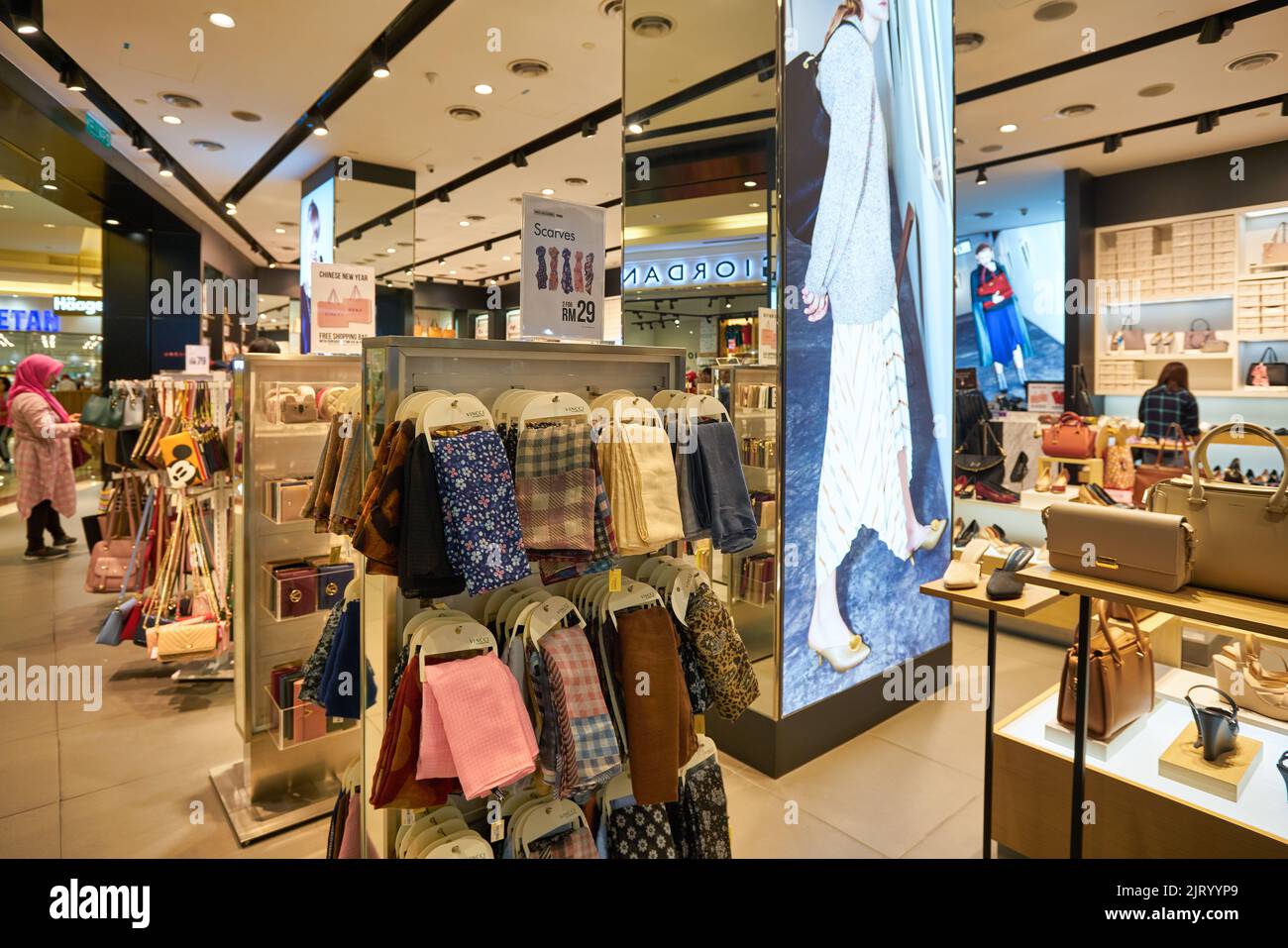 KUALA LUMPUR, MALAYSIA - CIRCA JANUARY, 2020: interior shot Vincci store in Suria KLCC shopping mall in Kuala Lumpur. Stock Photo