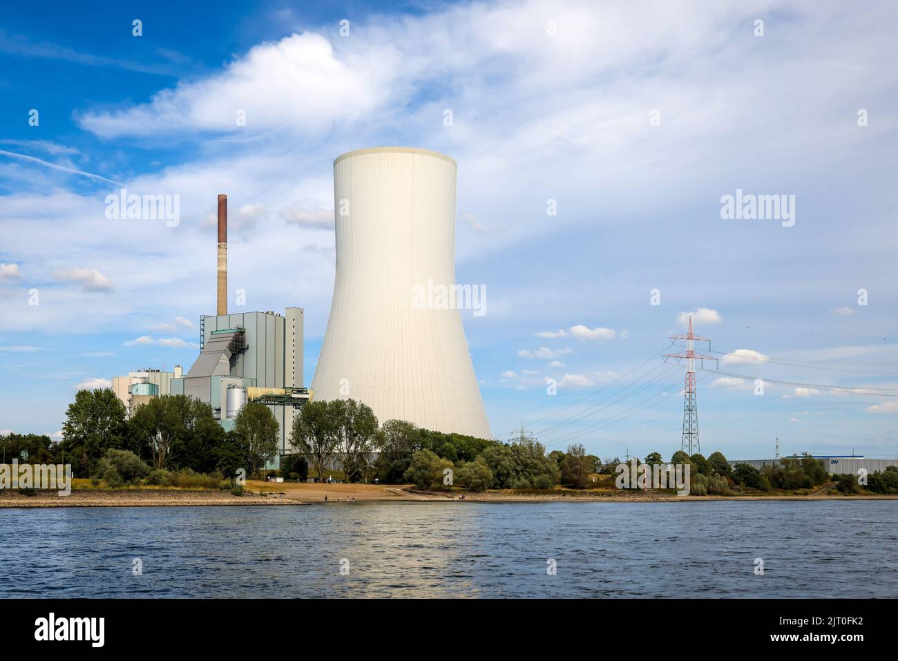 Duisburg, North Rhine-Westphalia, Germany - STEAG hard coal-fired power plant Walsum on the Rhine with low water. Stock Photo