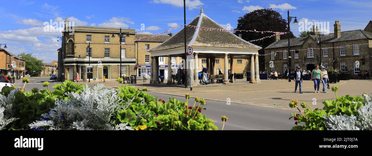 the-market-square-and-the-buttercross-whittlesey-town-cambridgeshire