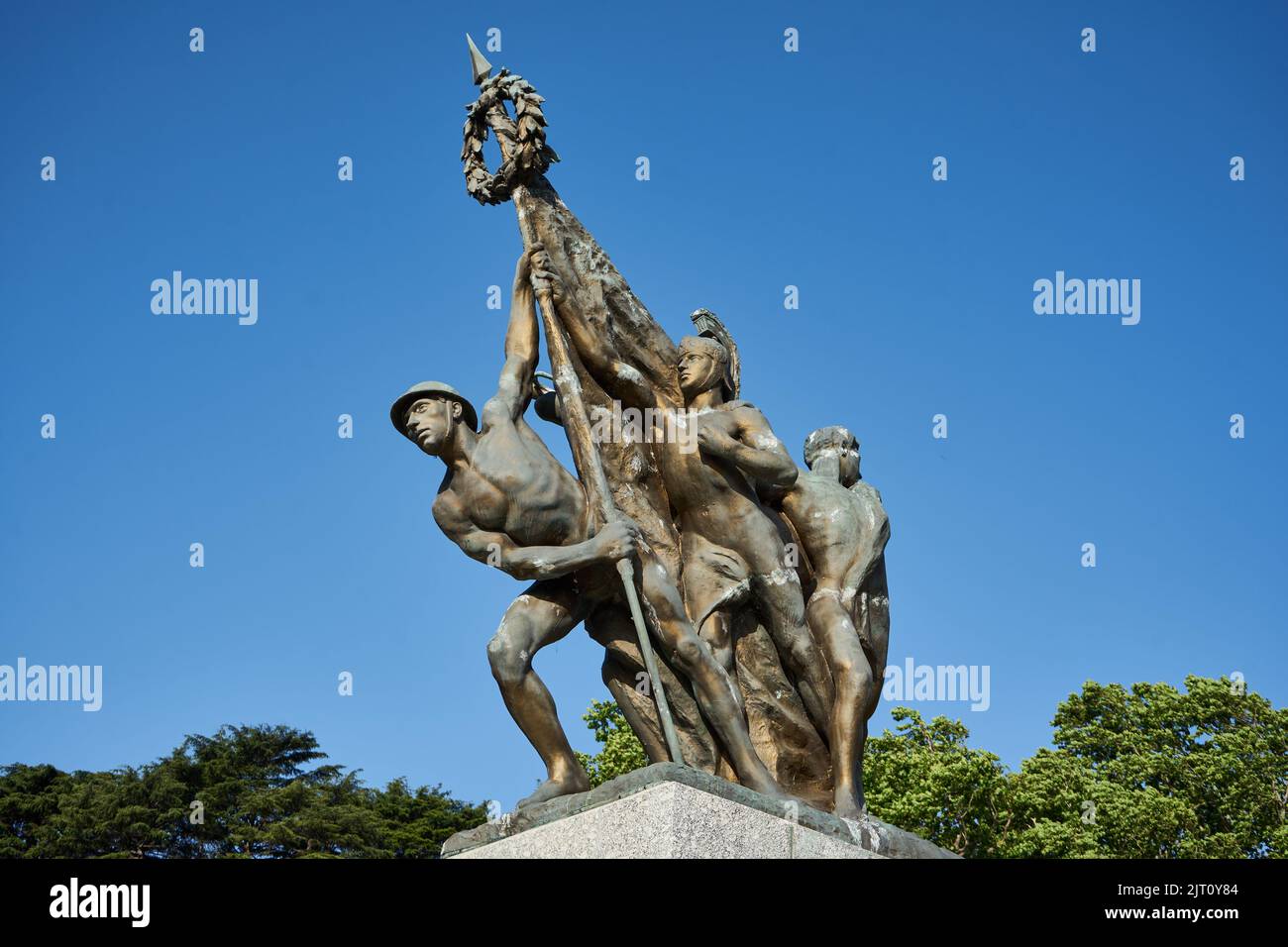 Monumento ai Caduti di Cernobbio, Gedenkstätte für die Gefallenen im Ersten Weltkrieg, Piazza Risorgimento, Cernobbio, Como, Lombardei, Italien Stock Photo