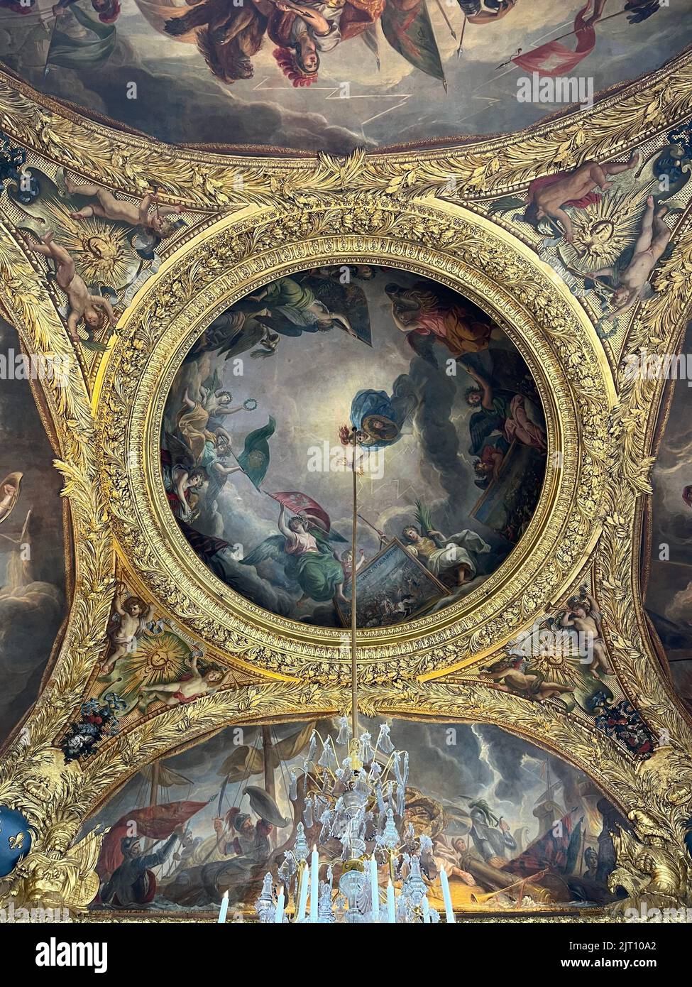 Louis xiv bed versailles hi-res stock photography and images - Alamy