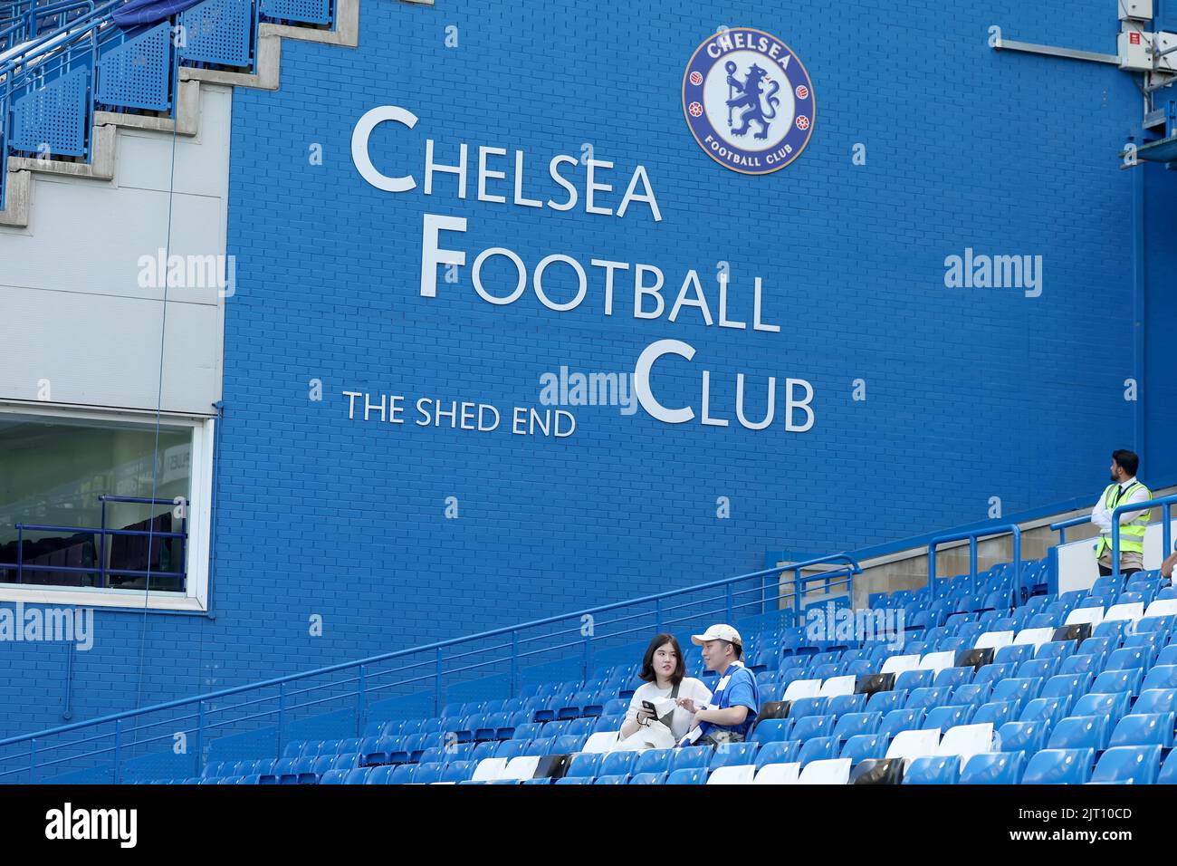 September 12, 2021, London, United Kingdom. The emblem of the Chelsea F.C.  football club on the background of a modern stadium Stock Photo - Alamy